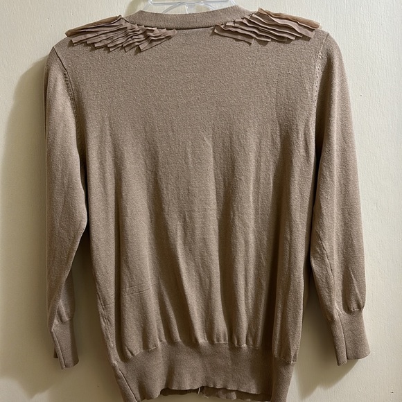 Beautiful ANTONIO MELANI Tan Sweater - Picture 11 of 11